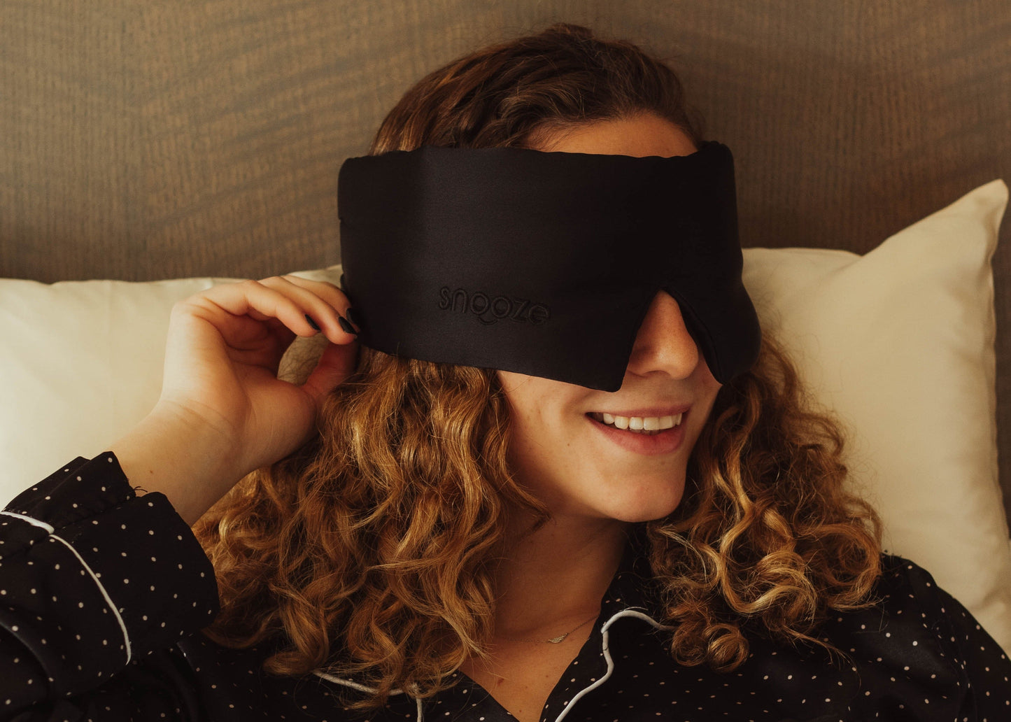 Kit Sueño Profundo - Antifaz + Funda para Almohada